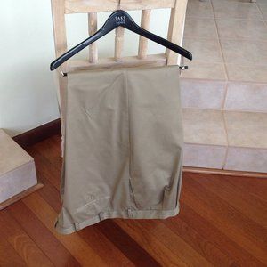 Roundtree & Yorke Classic Fit 48 x 32 Pleated Front, Cuffed Leg, Dress Pants